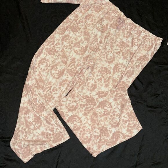 INK + IVY PAJAMA SET - Picture 4 of 11